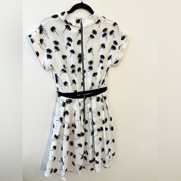 Band of Outsiders 100% silk mini dress - Picture 3 of 3